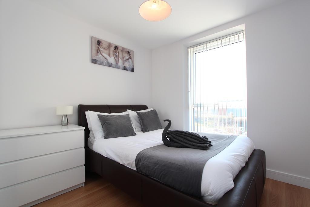 Contemporary Apartments With Secure Parking Ρίντινγκ Εξωτερικό φωτογραφία