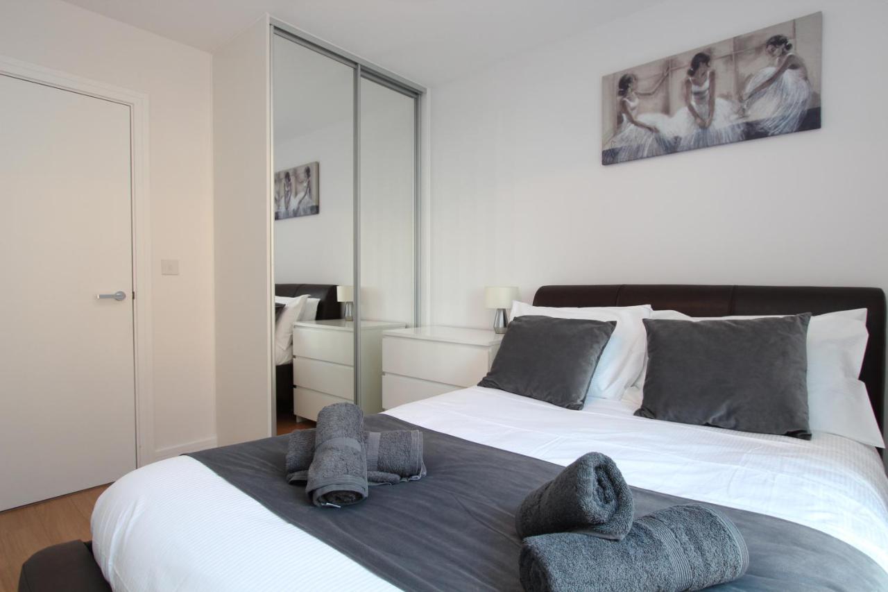 Contemporary Apartments With Secure Parking Ρίντινγκ Εξωτερικό φωτογραφία